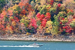 Boat on Table Rock Lake