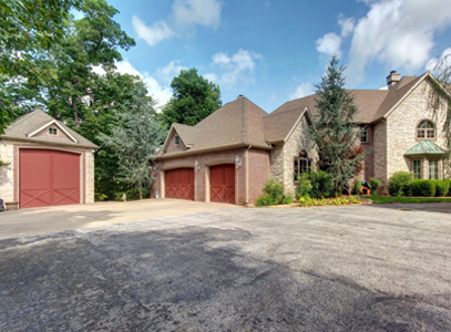 Branson, Missouri homes with RV garage for sale Charlie Gerken